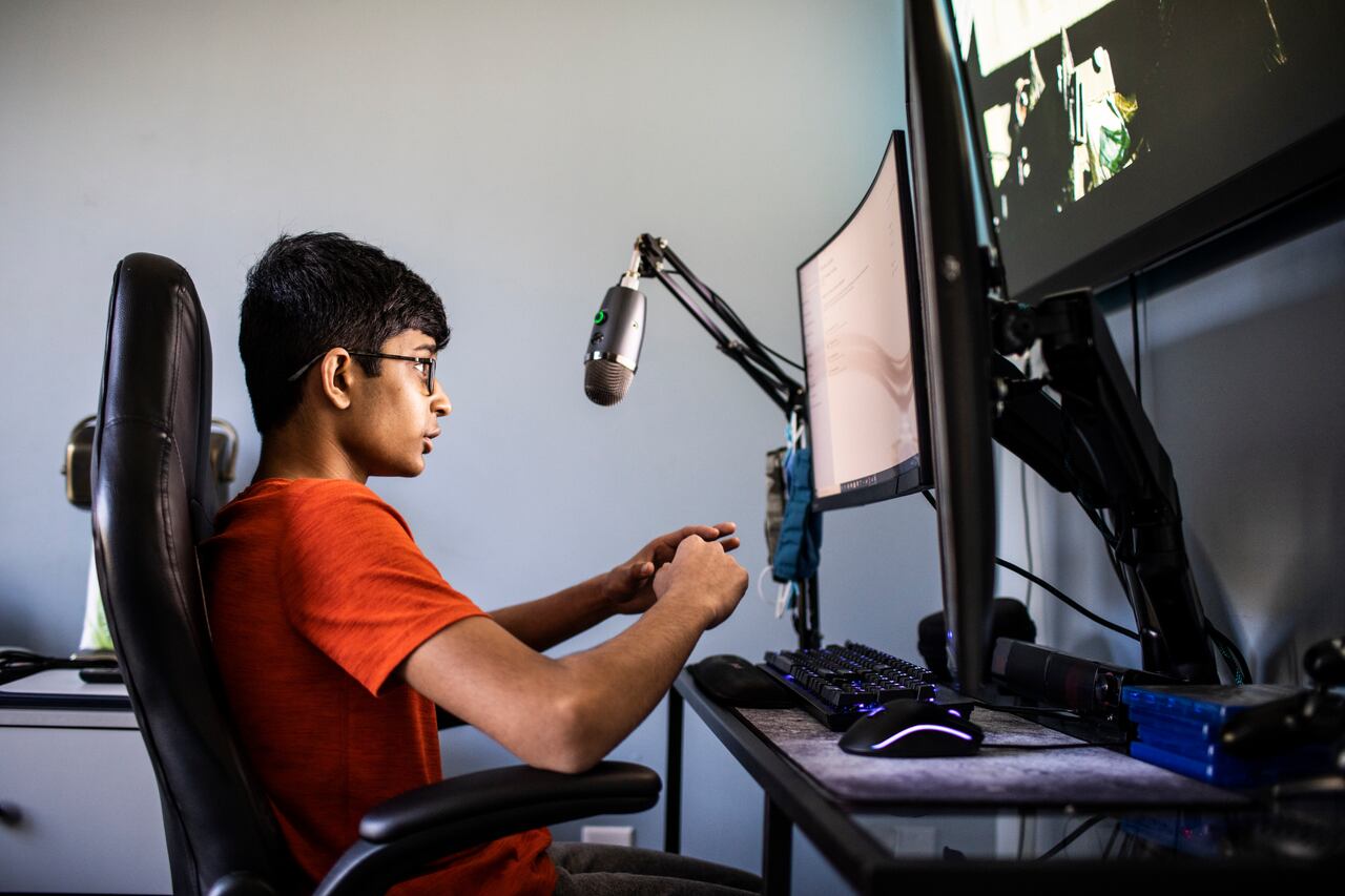 Estudio reveló que los adolescentes en Estados Unidos tienen más dificultades para identificar contenidos falsos en internet