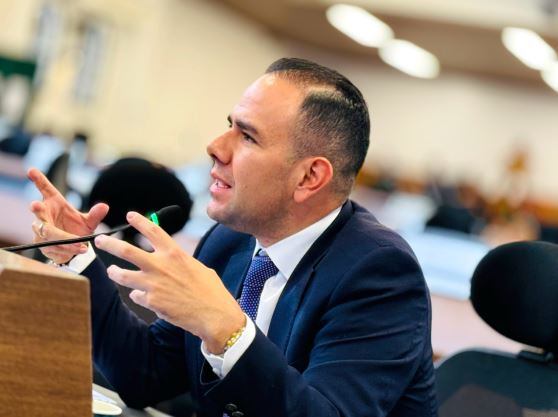 Concejal Marco Acosta