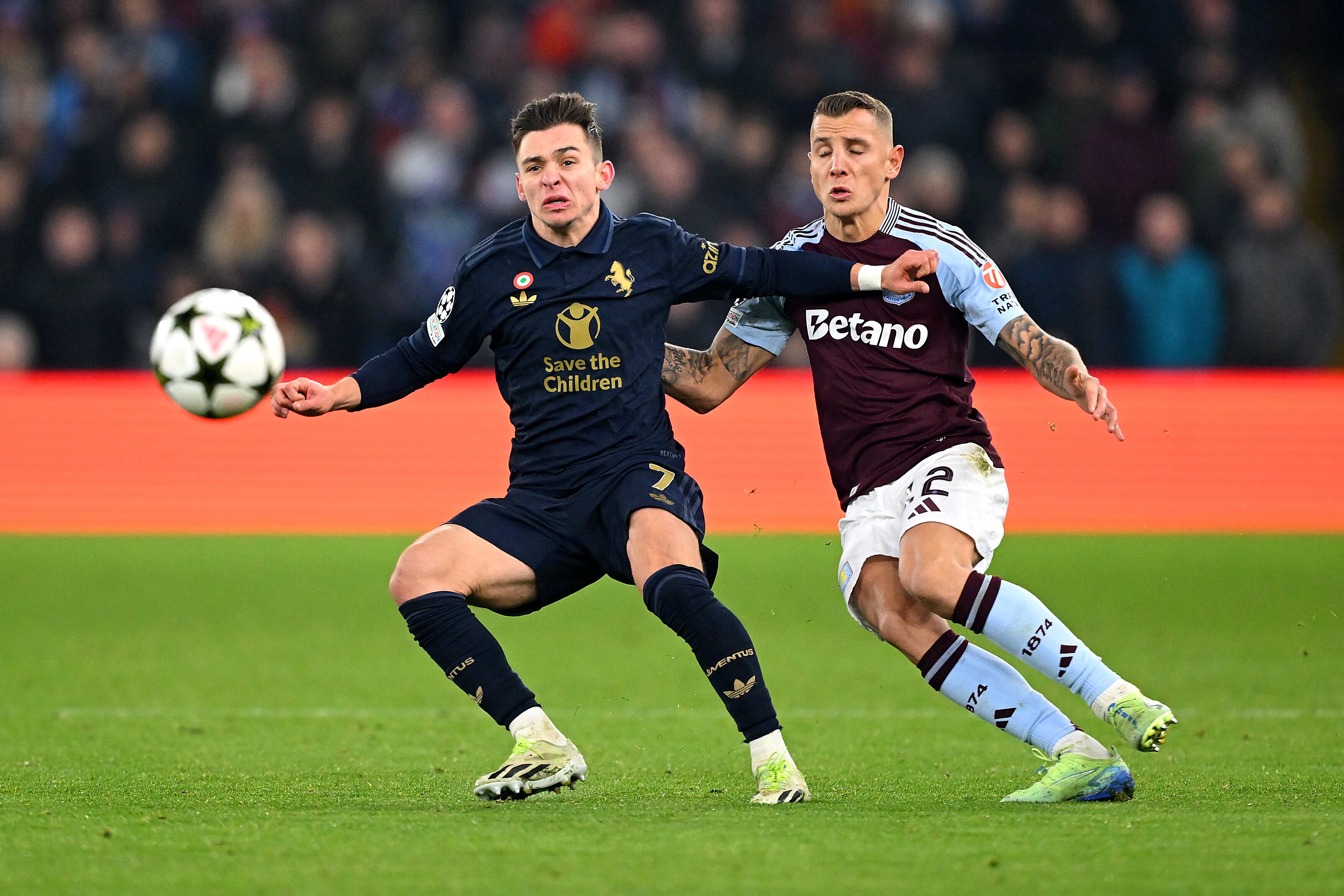 Imagen del juego entre Aston Villa y Juventus.