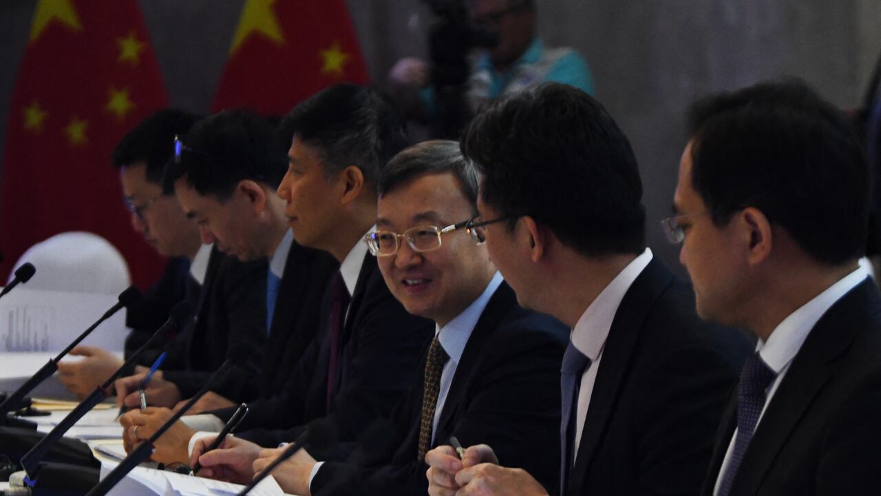 Representantes de los gobiernos de China y Honduras se reunieron en Tegulcigalpa para negociar el TLC. Foto: AFP.