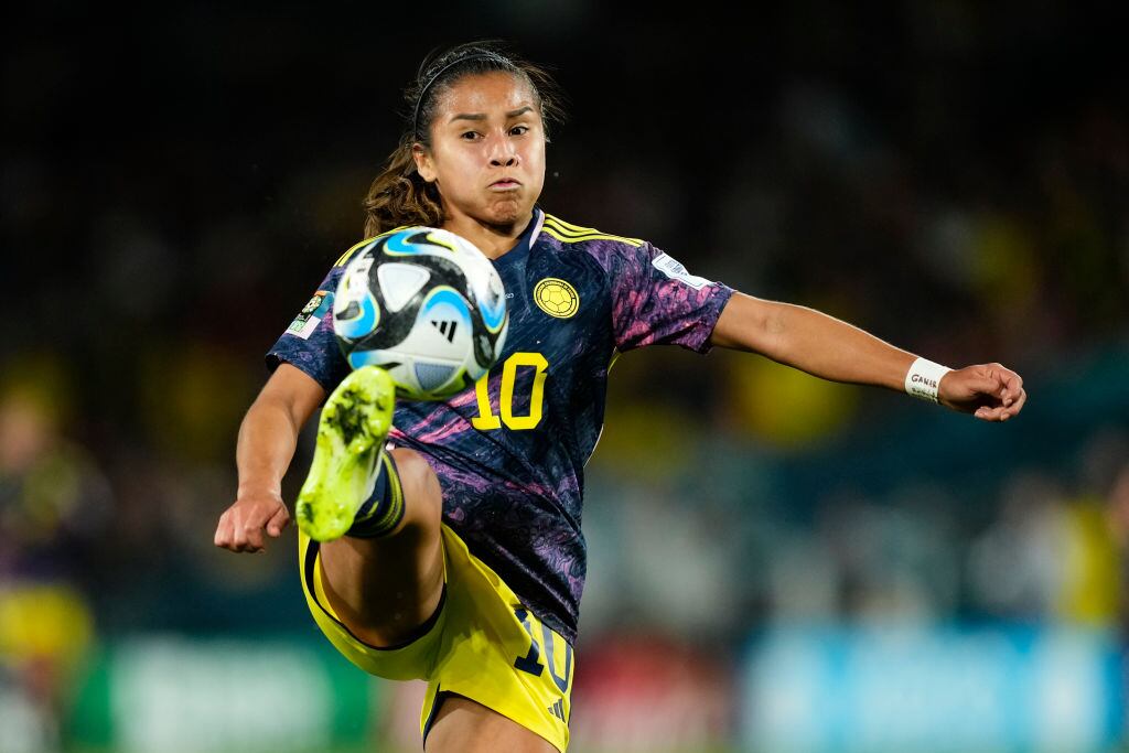 Leicy Santos anotó el primer gol del compromiso
