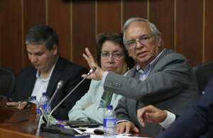 Debate control político situación cafetera en la Comisión Cuarta del Senado
Ministro de hacienda Ricardo Bonilla