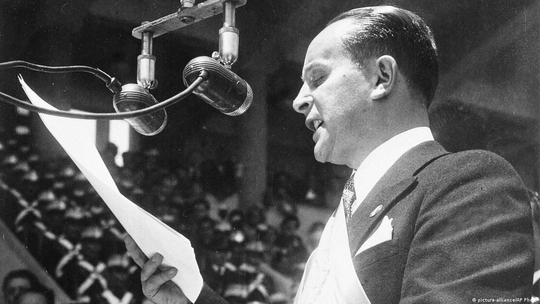 El presidente guatemalteco Jacobo Arbenz, depuesto por un golpe de Estado de Estados Unidos y la CIA en 1954 porque su política no cumplía con los intereses estadounidenses. FOTO: picture-alliance/AP Photo
