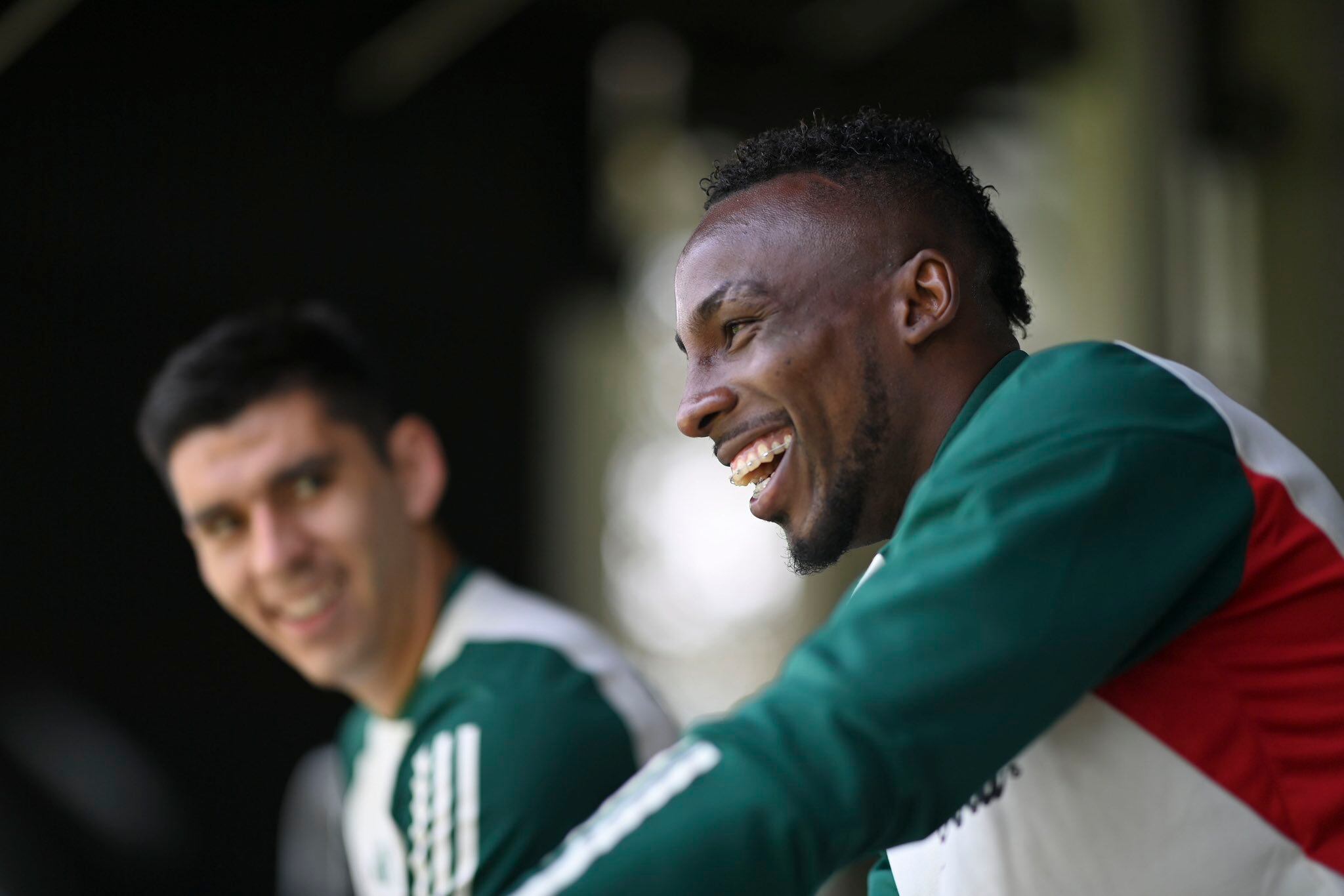 Julián Quiñones trabajando con la Selección de México.