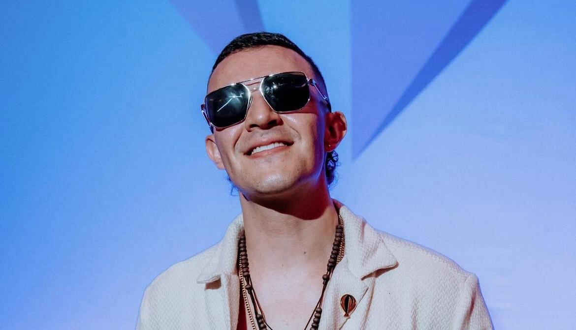 Luis Alfonso, cantante de música popular