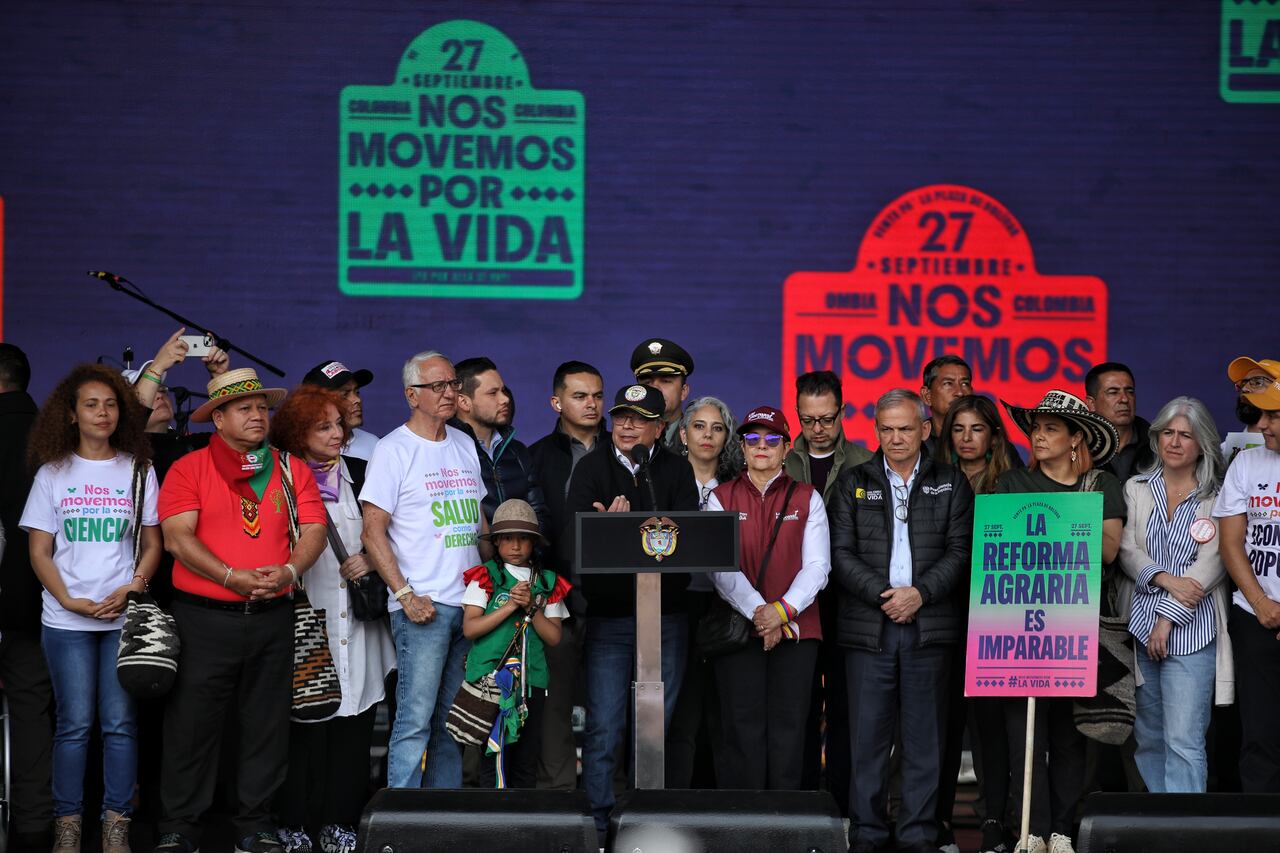 Presidente Gustavo Petro en la plaza de Bolívar