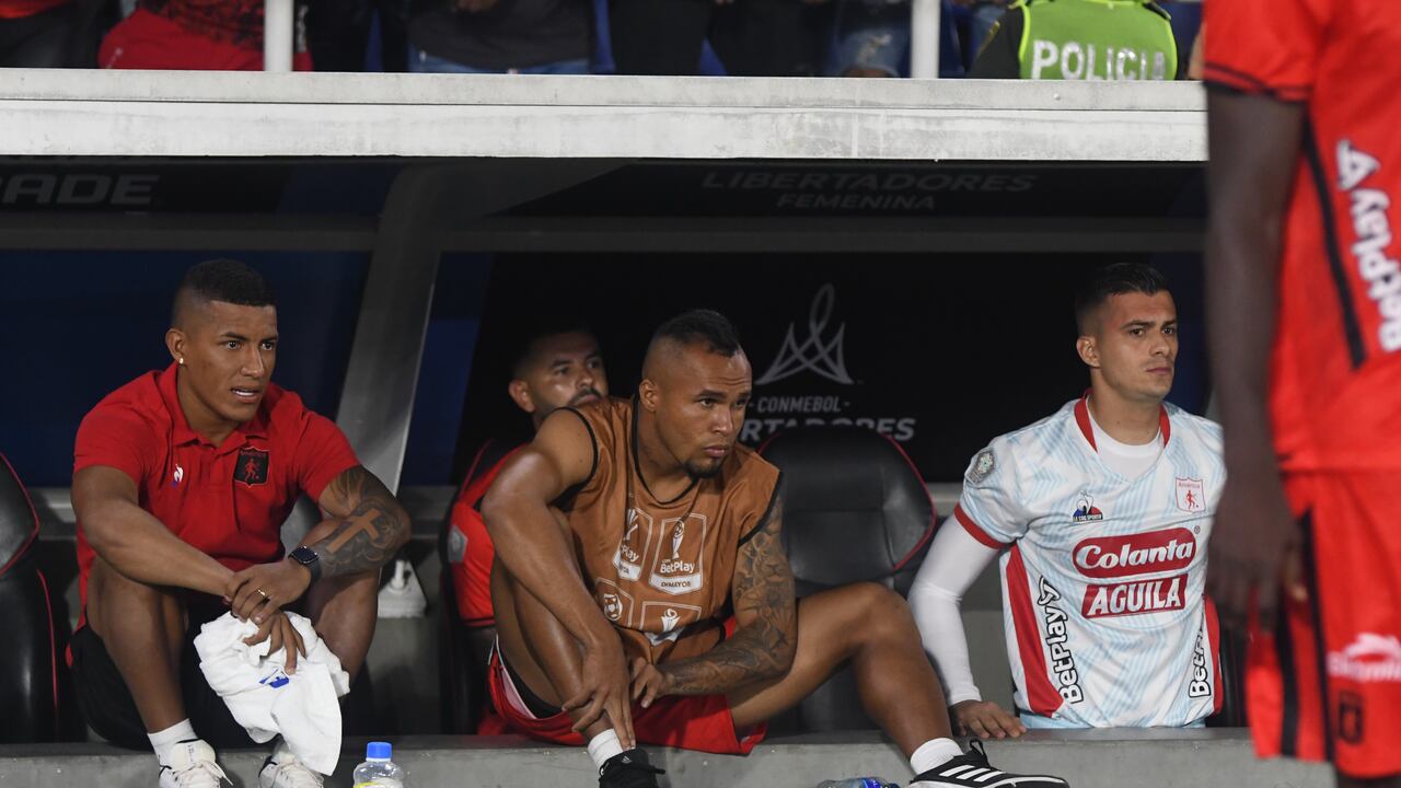 Afición: América 0 Fortaleza 2, Estadio Pascual Guerrero. foto José L Guzmán.