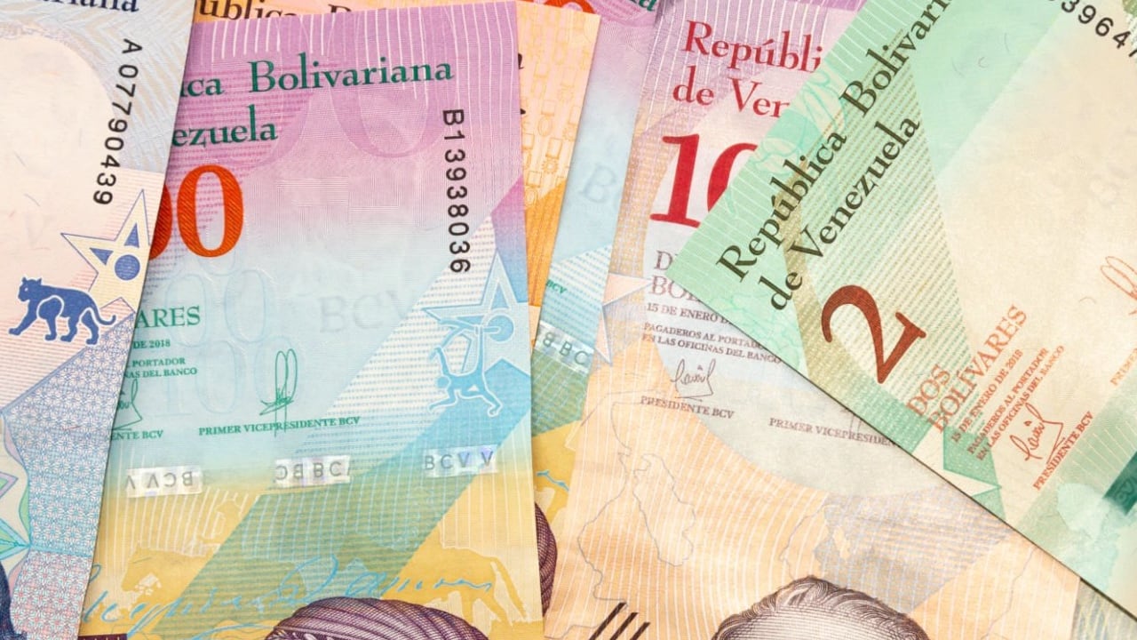 El Bolívar sigue siendo una de las monedas más devaluadas del mundo frente al dólar