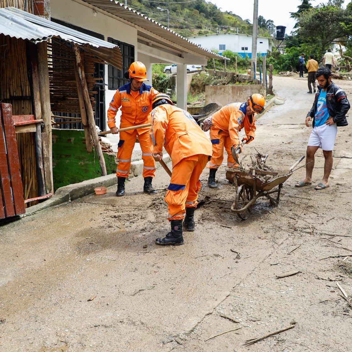 Organismos de Socorro adelantaron labores de limpieza.