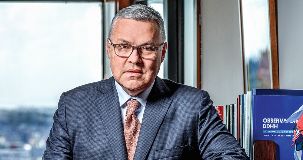 Néstor osuna Ministro de Justicia 