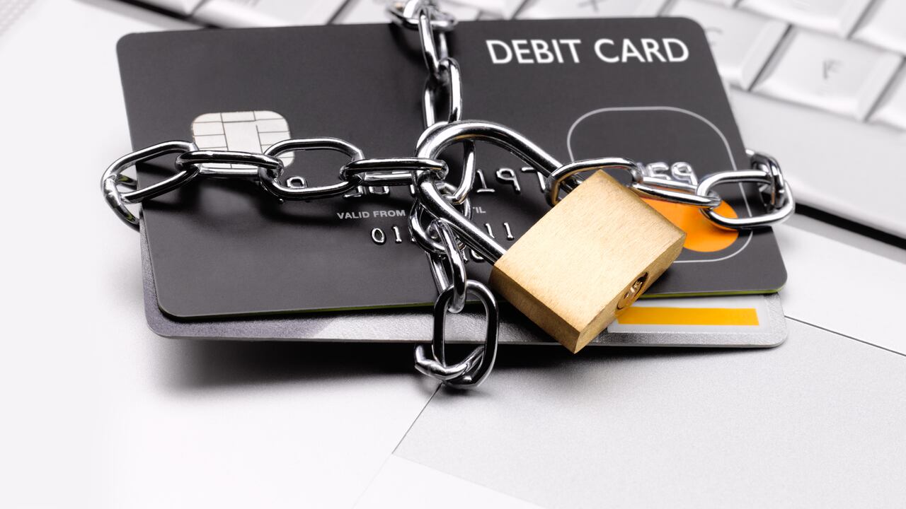 Los ciberdelincuentes están al acecho para robar los datos personales de los usuarios.