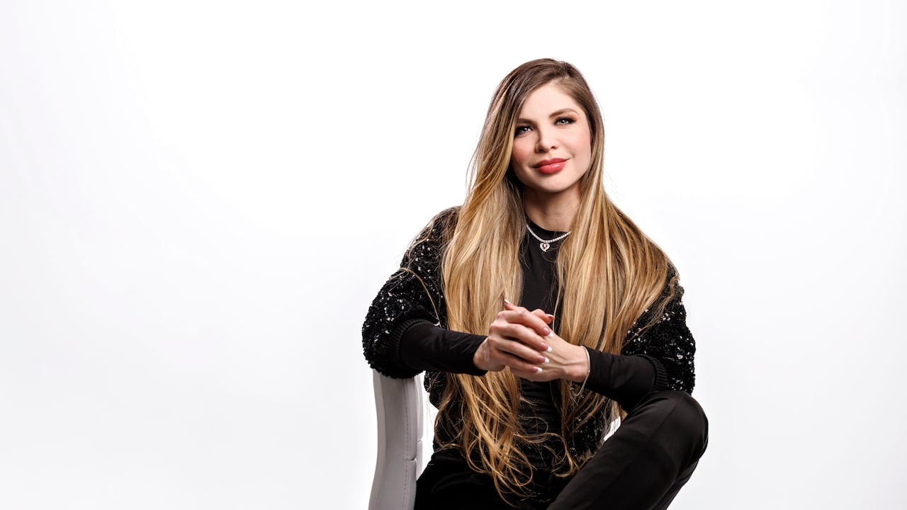 Angélica Jaramillo, modelo colombiana, en la sede de SEMANA, en Bogotá
Foto: Juan Carlos Sierra-Revista Semana