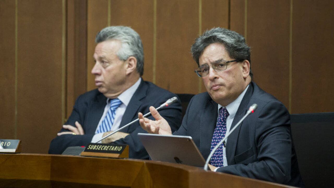 Alberto Carrasquilla, ministro de Hacienda.