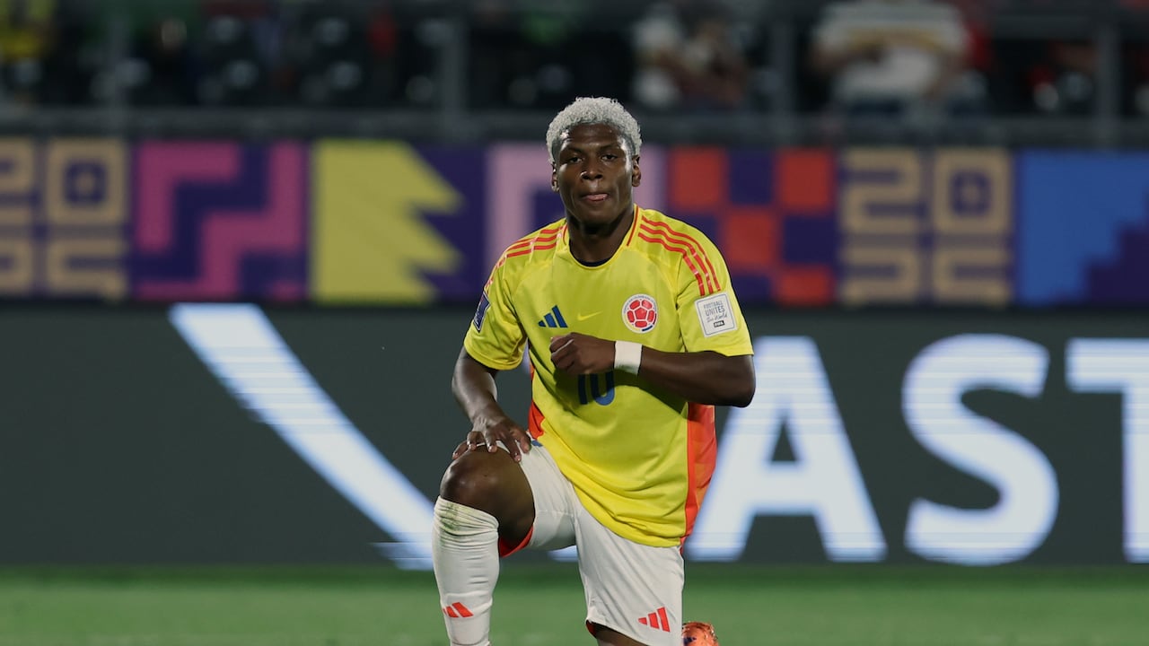 TALCA, CHILE - SEPTEMBER 29: Oscar Perea of Colombia reacts during the FIFA U-20 World Cup Chile 2025 Group F match between Colombia and Saudi Arabia at Estadio Fiscal on September 29, 2025 in Talca, Chile. (Photo by Ricardo Moreira - FIFA/FIFA via Getty Images)
