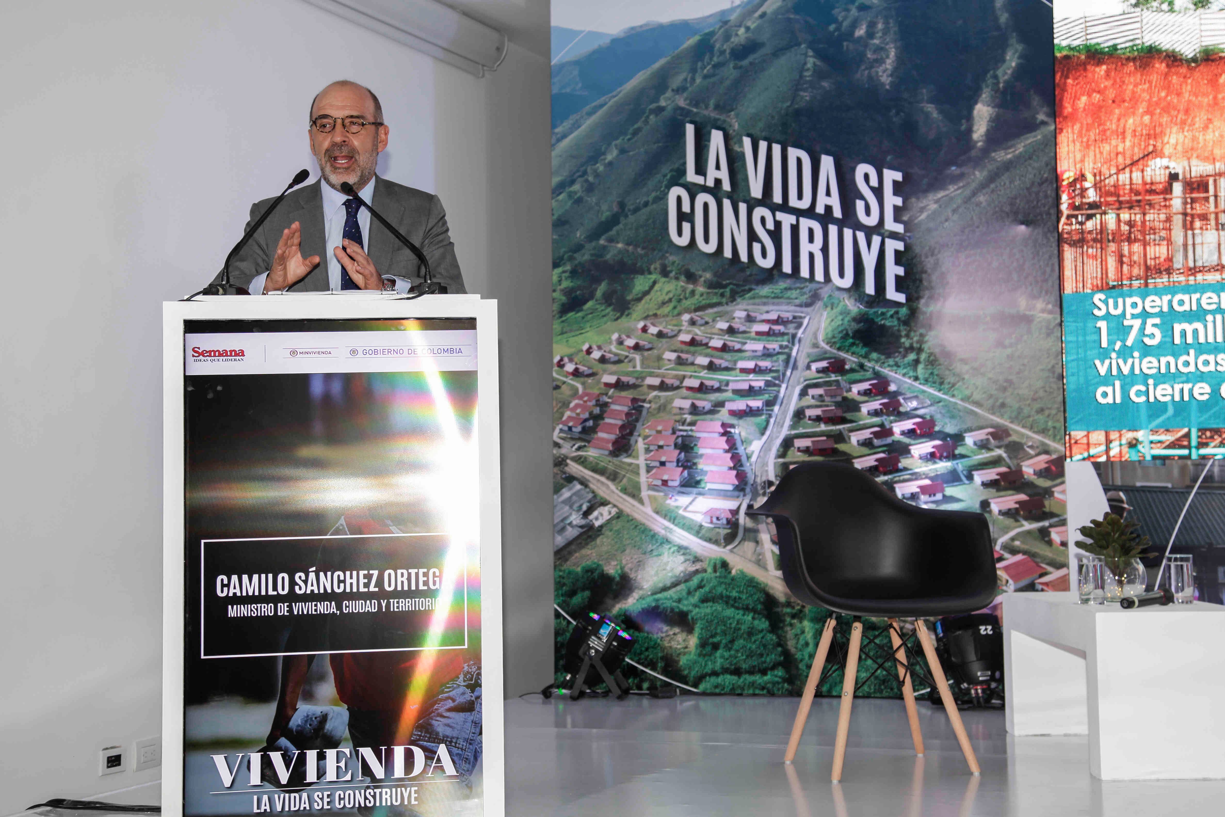 El ministro de Vivienda, Camilo Sánchez Ortega, expone los logros y retos que deja su gestión.