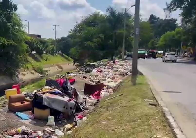 Estas son las millonarias multas que deberá pagar si lo captan botando basura en las calles de Cali.