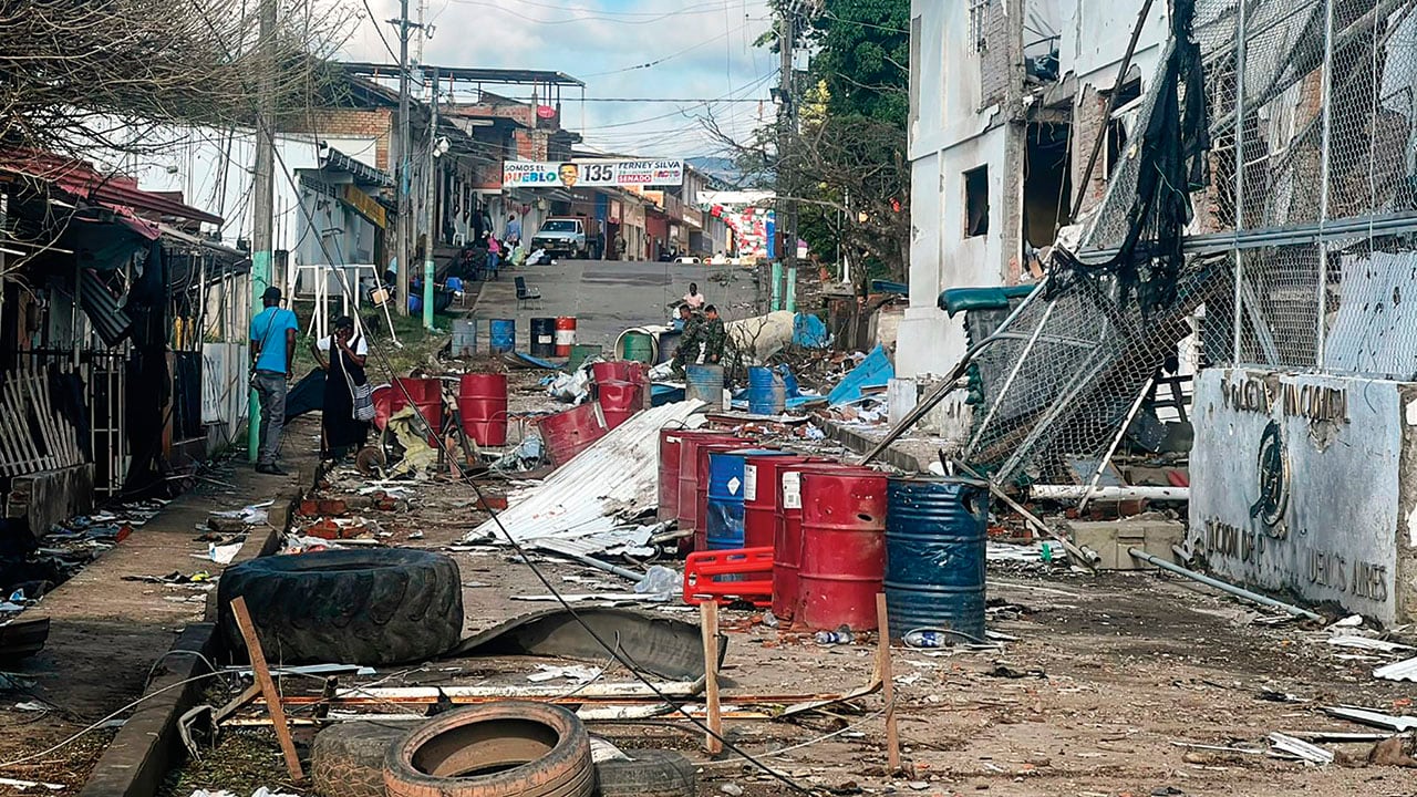 Buena parte de Buenos Aires, Cauca, quedó destruido por las disidencias de Iván Mordisco.
