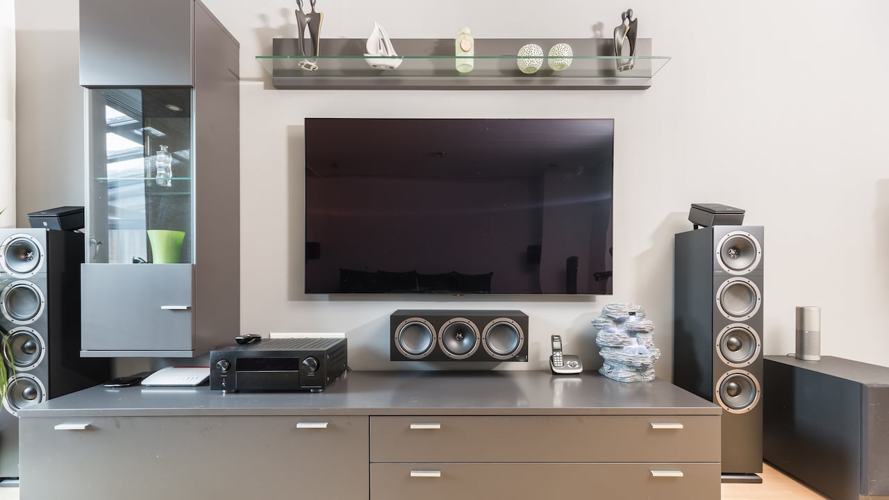 Cómo instalar correctamente una barra de sonido al televisor para obtener la mejor calidad de audio en casa