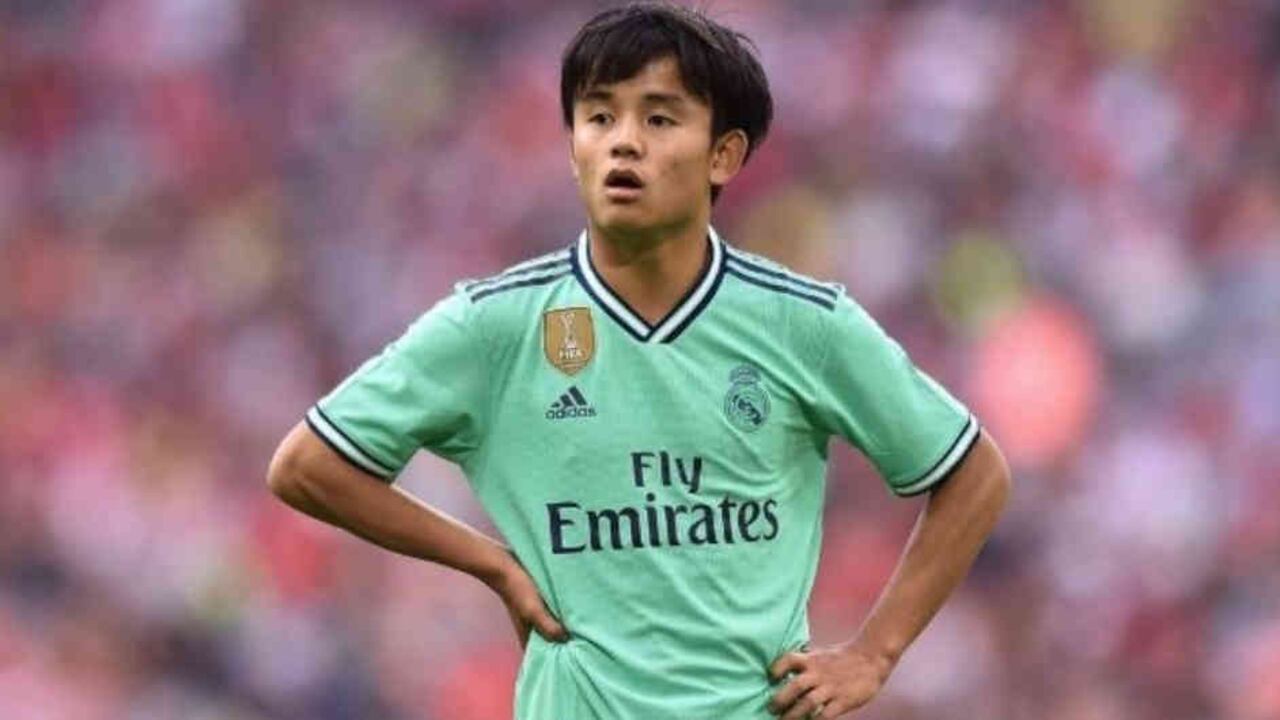 Antes de su llegada al equipo blanco, el joven hacía parte del Football Club Tokio.