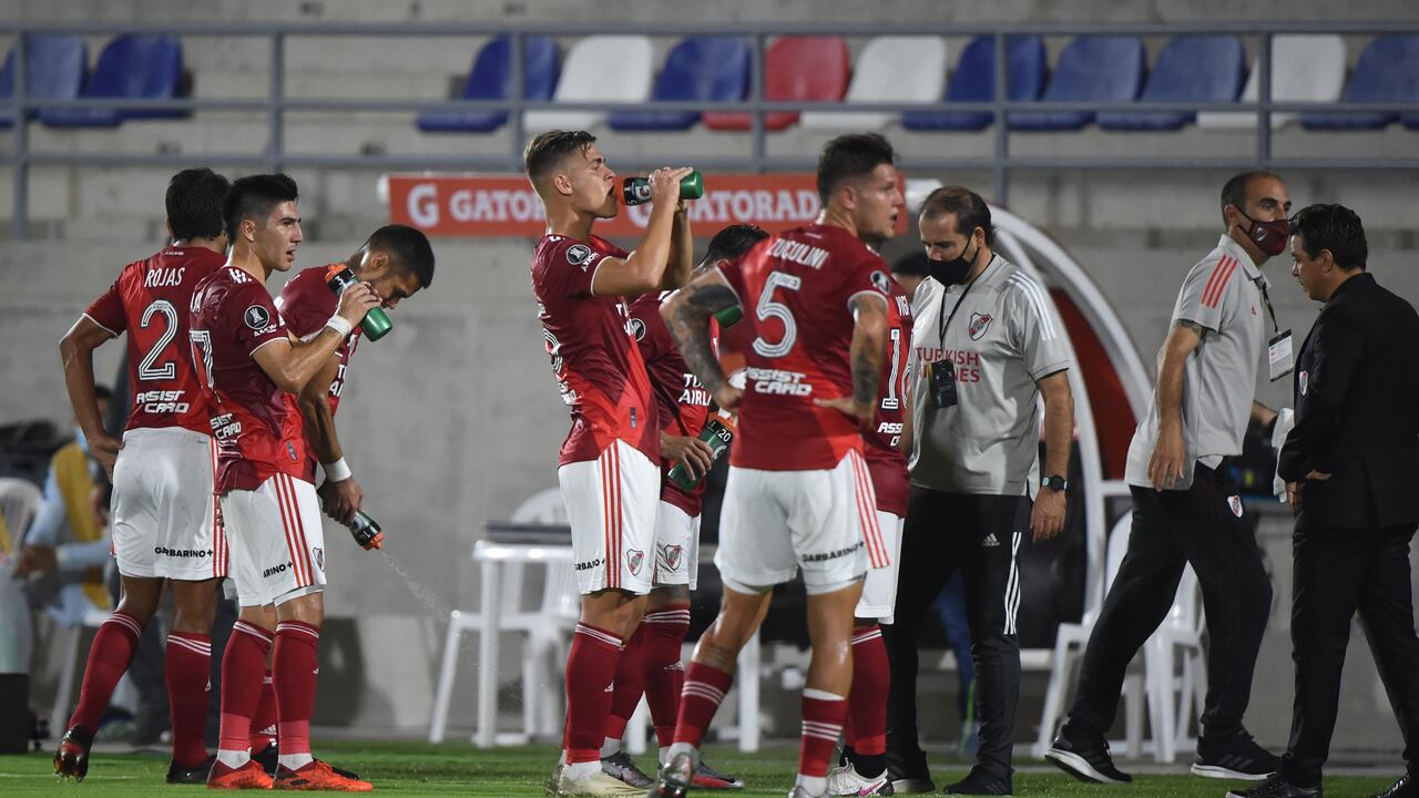 El coronavirus se ensaña con River Plate: 15 jugadores dieron positivo un día antes del clásico ante Boca