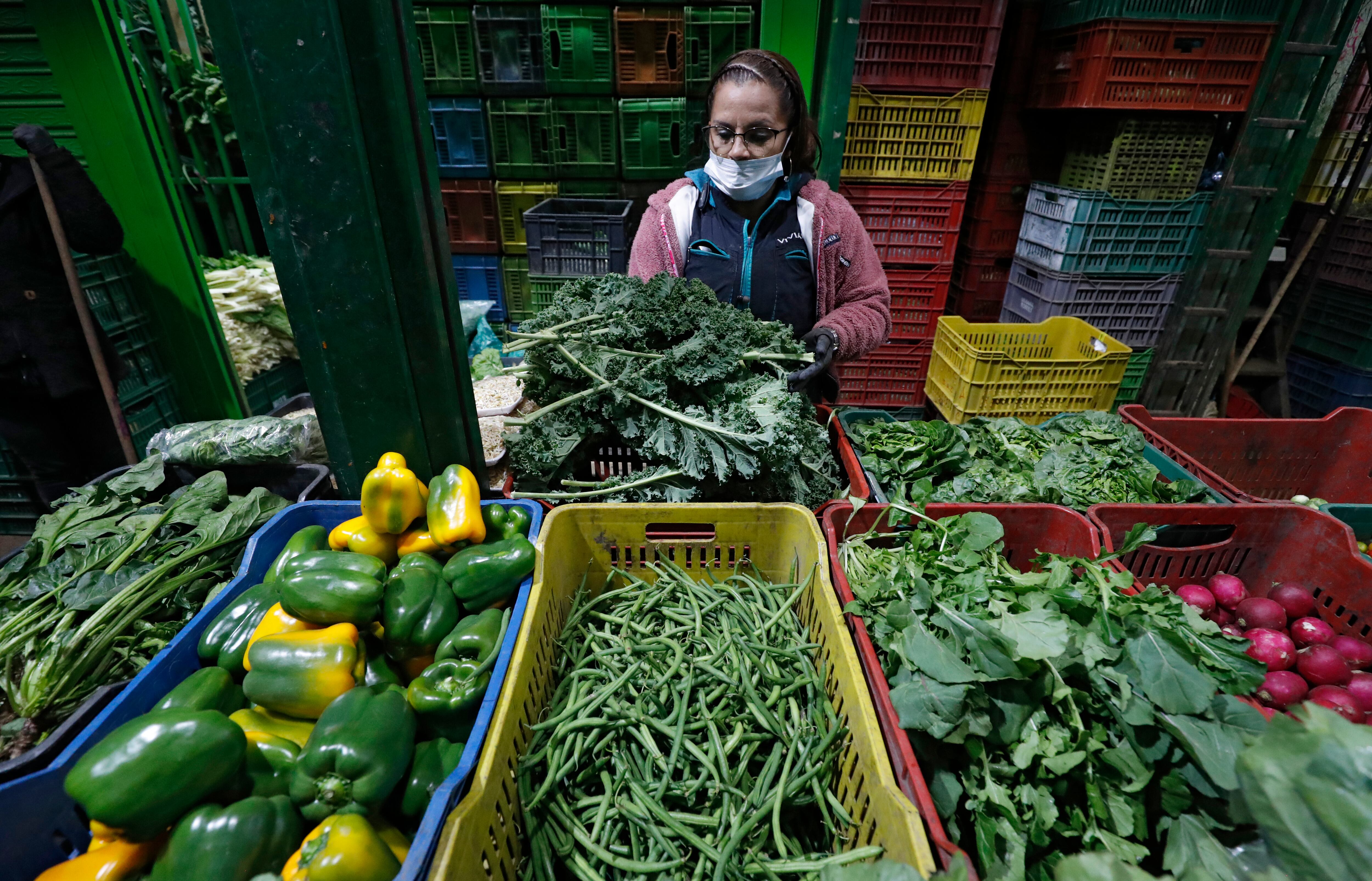 Central de Abastos de Bogotá, venta de verduras y legumbres
