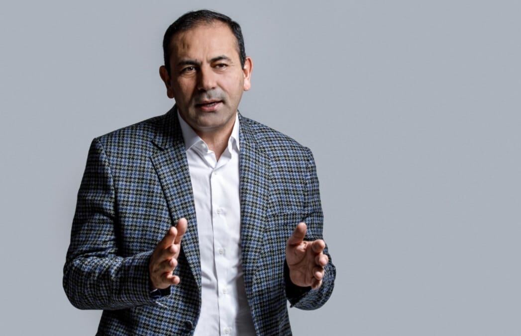 Juvenal Díaz, gobernador de Santander.