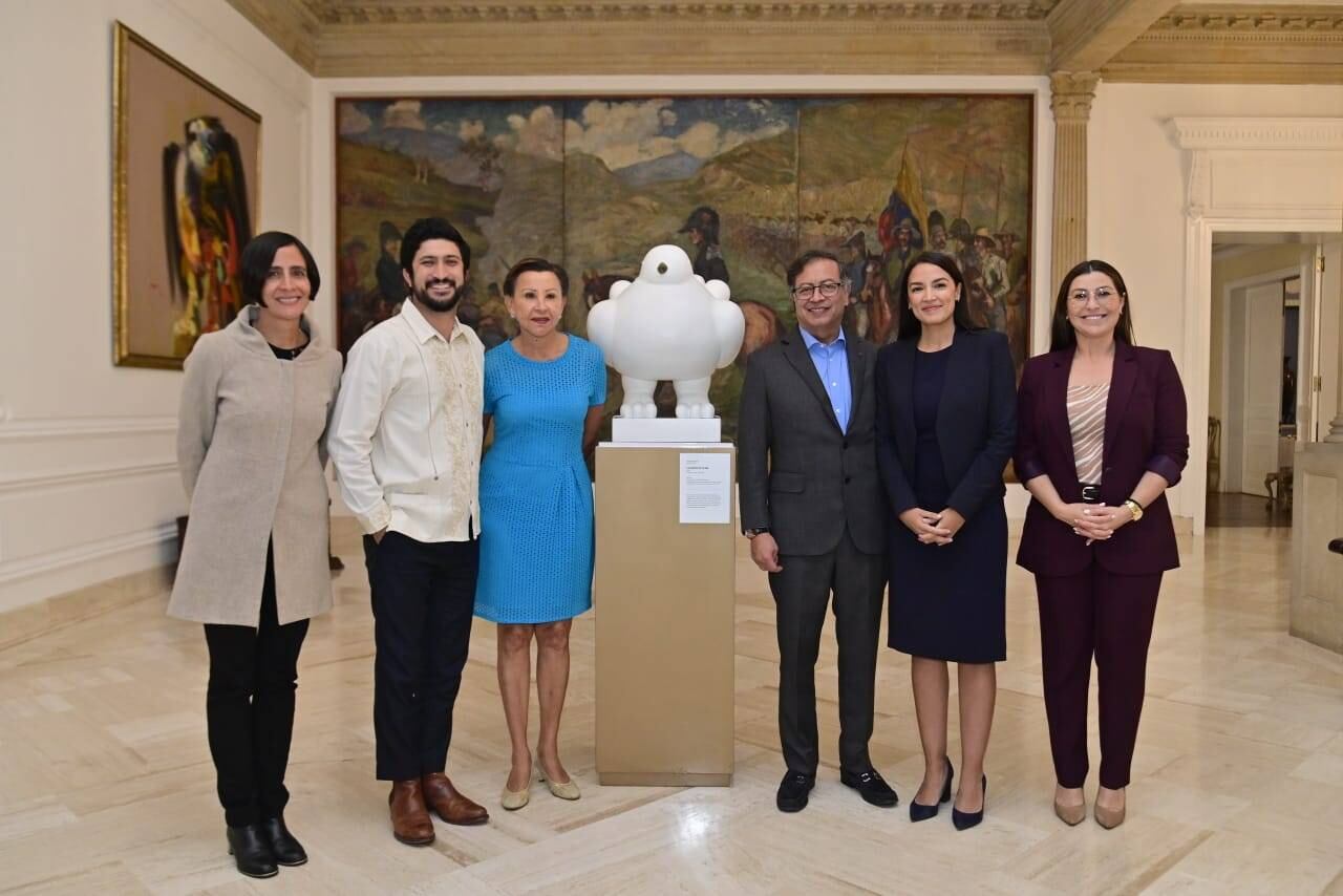 Presidente Petro se reunió con Alexandria Ocasio-Cortez y otros líderes progresistas de EE. UU.