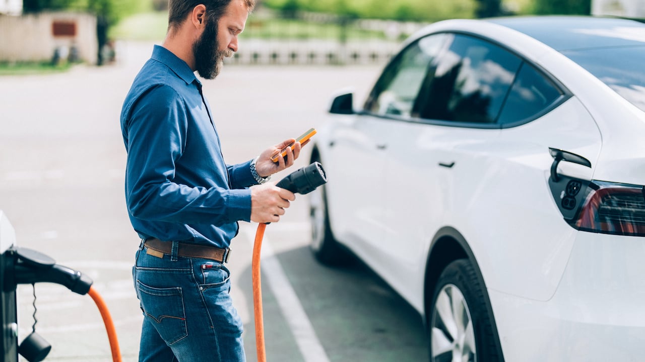 Los carros eléctricos siguen teniendo alta demanda en el mercado Colombiano.