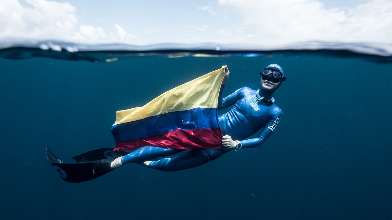 "Es muy desalentador ver la contaminación de los océanos: en Gorgonilla vi una playa cubierta de plástico": campeona mundial de apnea
