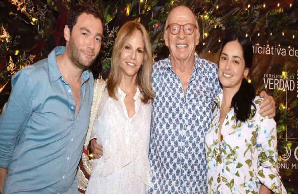 Felipe Restrepo, Gina Benedetti de Santos, Enrique Santos y Johanna Caicedo.