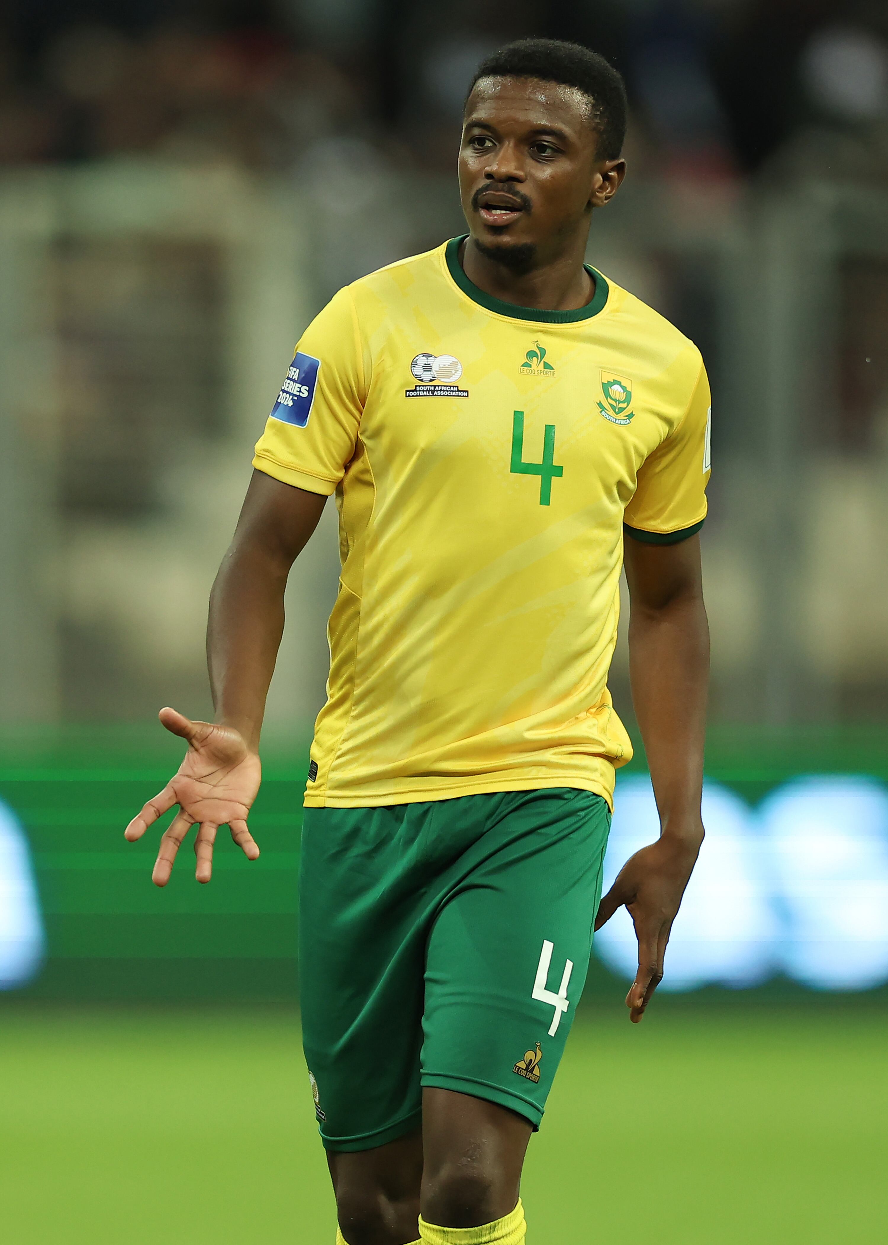 Teboho Mokoena fue el jugador indebidamente utilizado por Sudáfrica.