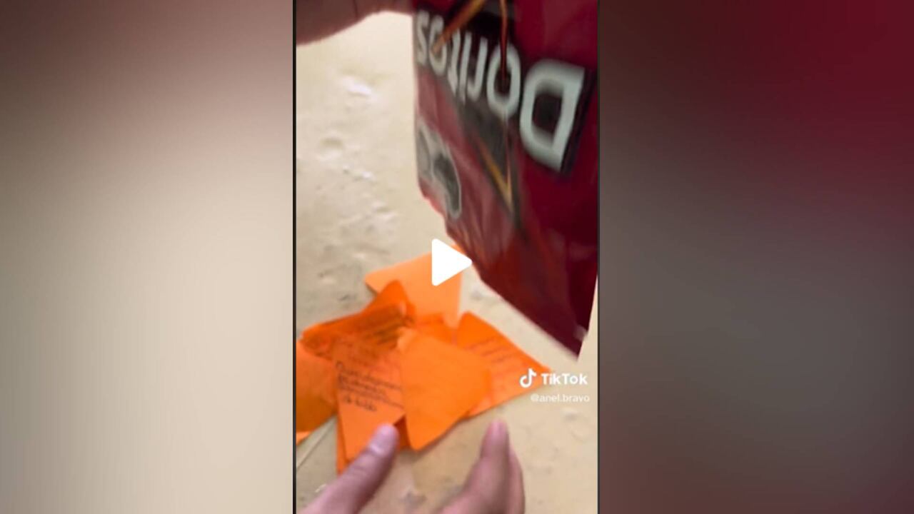 Una profesora en México pidió a sus estudiantes acudir a un examen con los mejores métodos de copia que conocían.