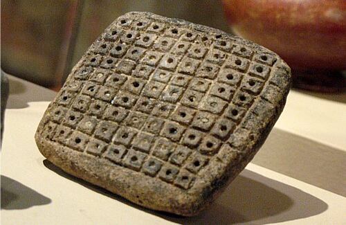 Sello de impresión para tela. El ajuar funerario poseía un simbolismo de trascendencia.