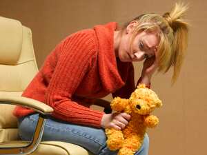 La depresión postparto puede ser abrumadora, pero la dieta puede ser una herramienta poderosa en su recuperación. Descubra qué alimentos pueden ayudar a aliviar los síntomas y promover el bienestar emocional.