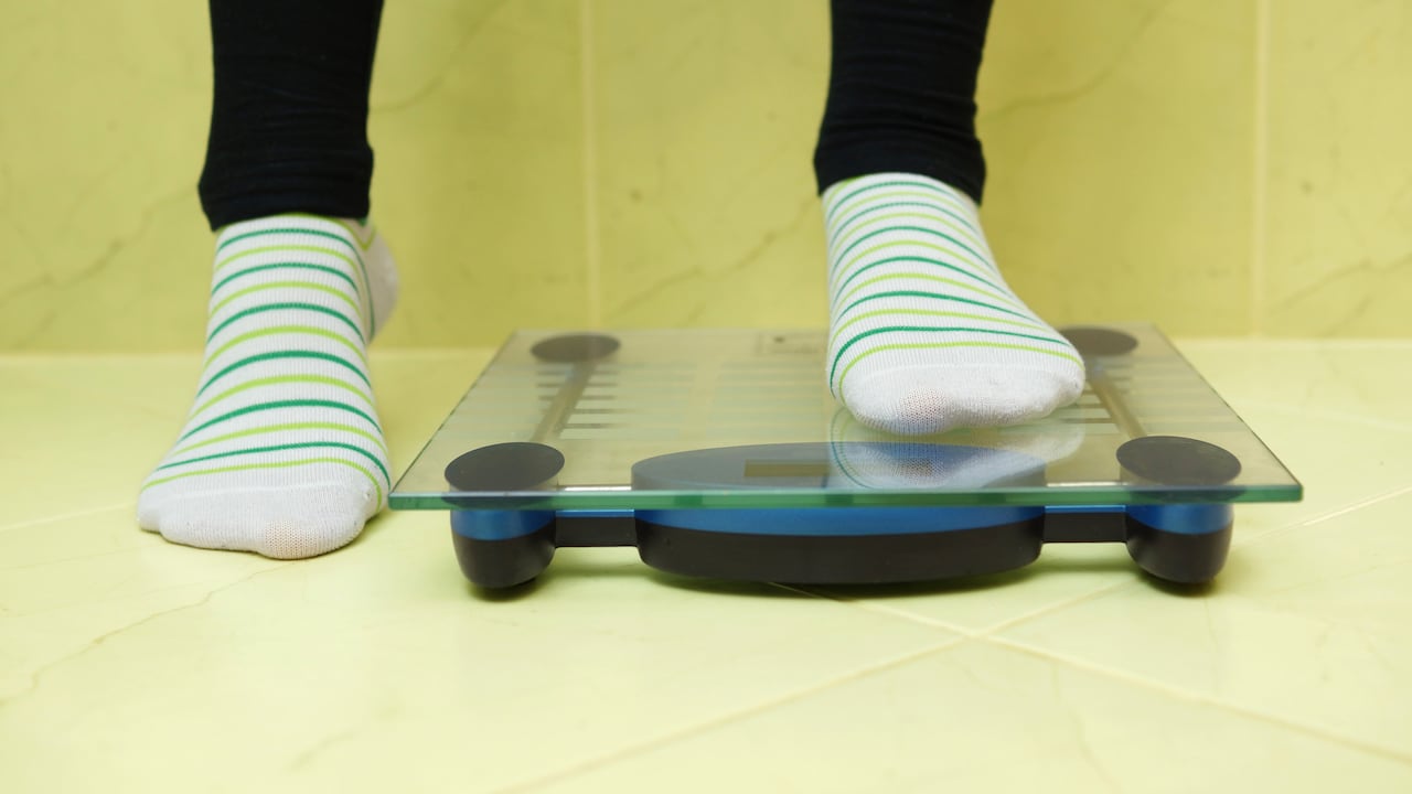 ¿Por qué algunas mujeres suben de peso con la edad?