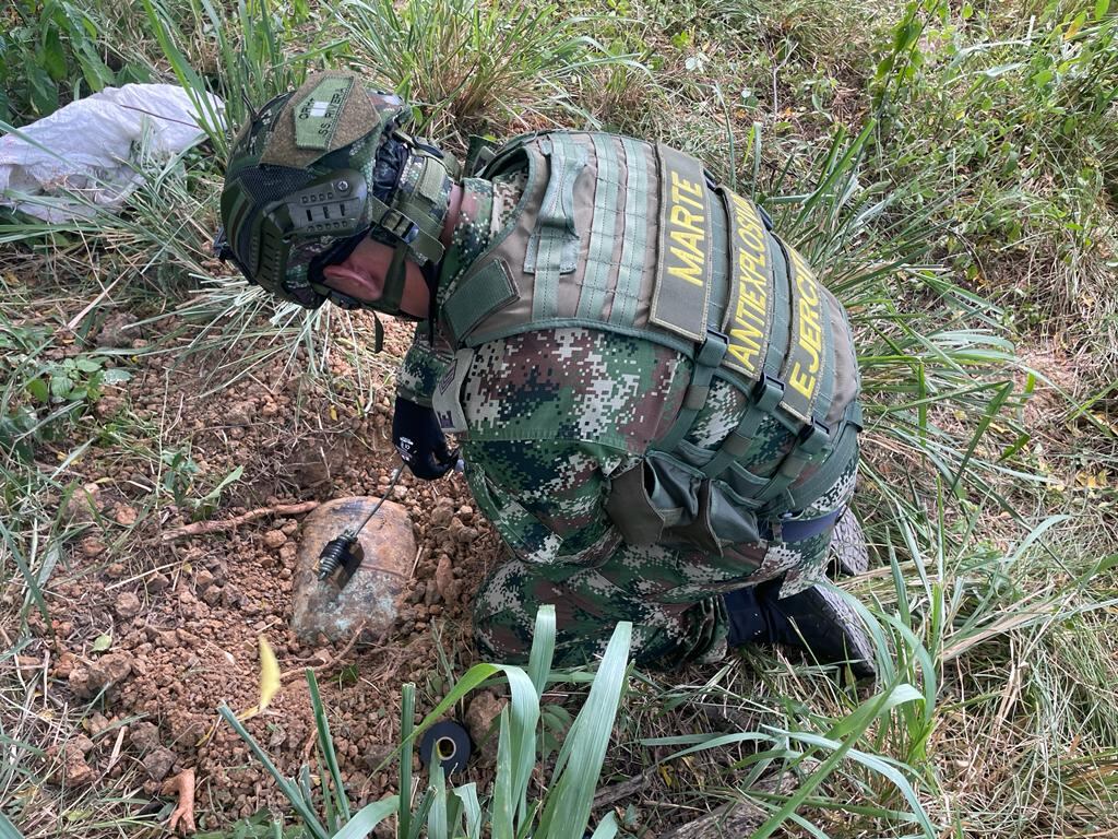 El artefacto explosivo era un cilindro.
