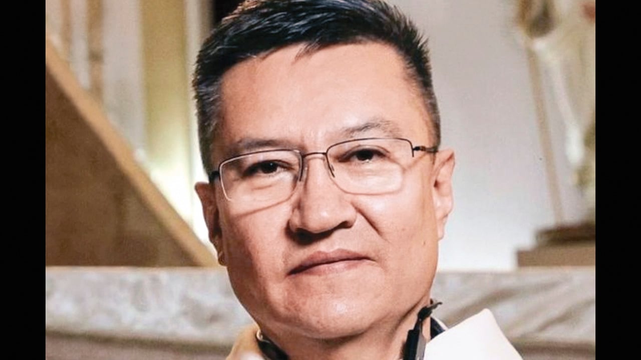  El padre Darío Valencia Uribe fue asesinado el 25 de abril de 2024; su verdugo se voló a Francia y, luego de confesar el crimen, fue extraditado a Colombia.