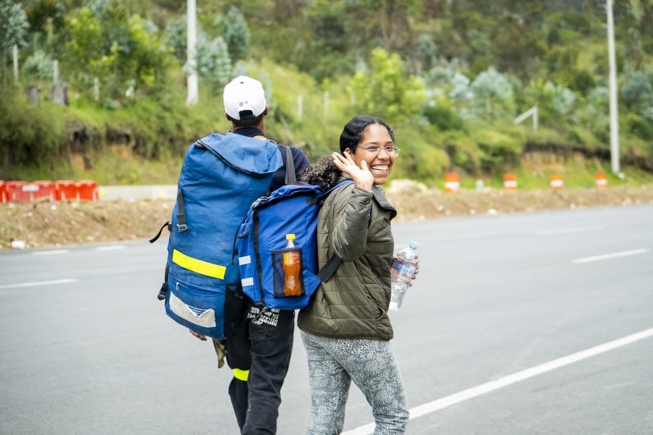 Caninantes: el programa que asiste a las mascotas de los migrantes venezolanos en la vía Bogotá-Girardot
