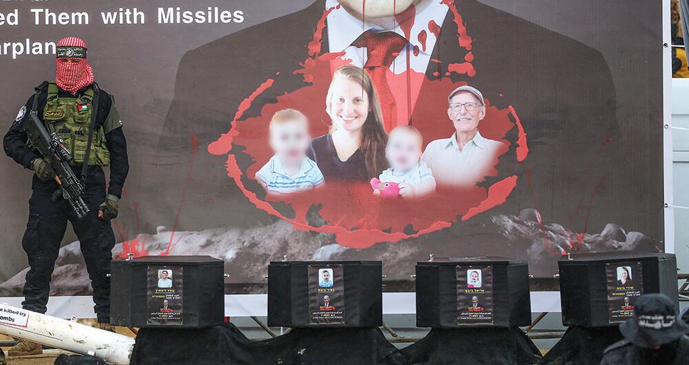 Los cuerpos que entregó Hamás correspondían a los únicos menores que tenían en cuativerio.