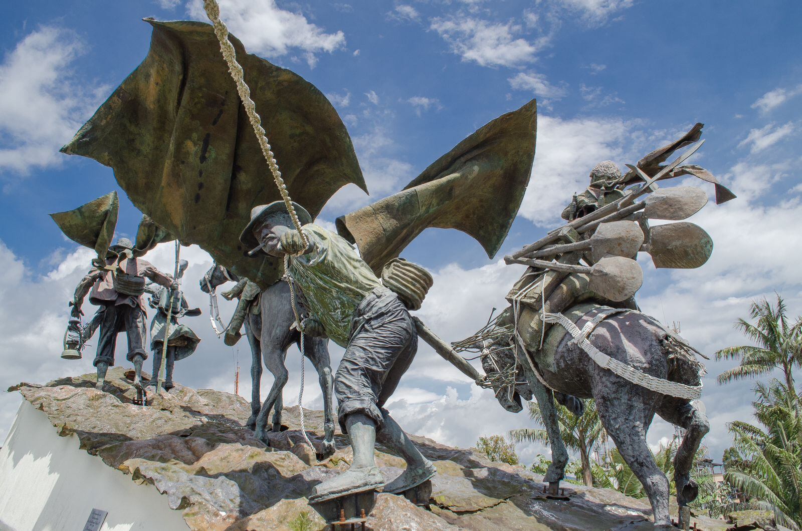 Monumento a los colonizadores