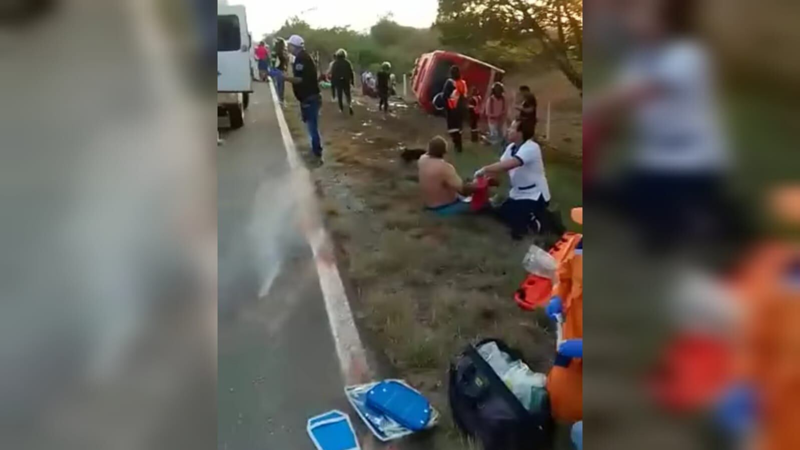 Las víctimas son el conductor del bus y un pasajero