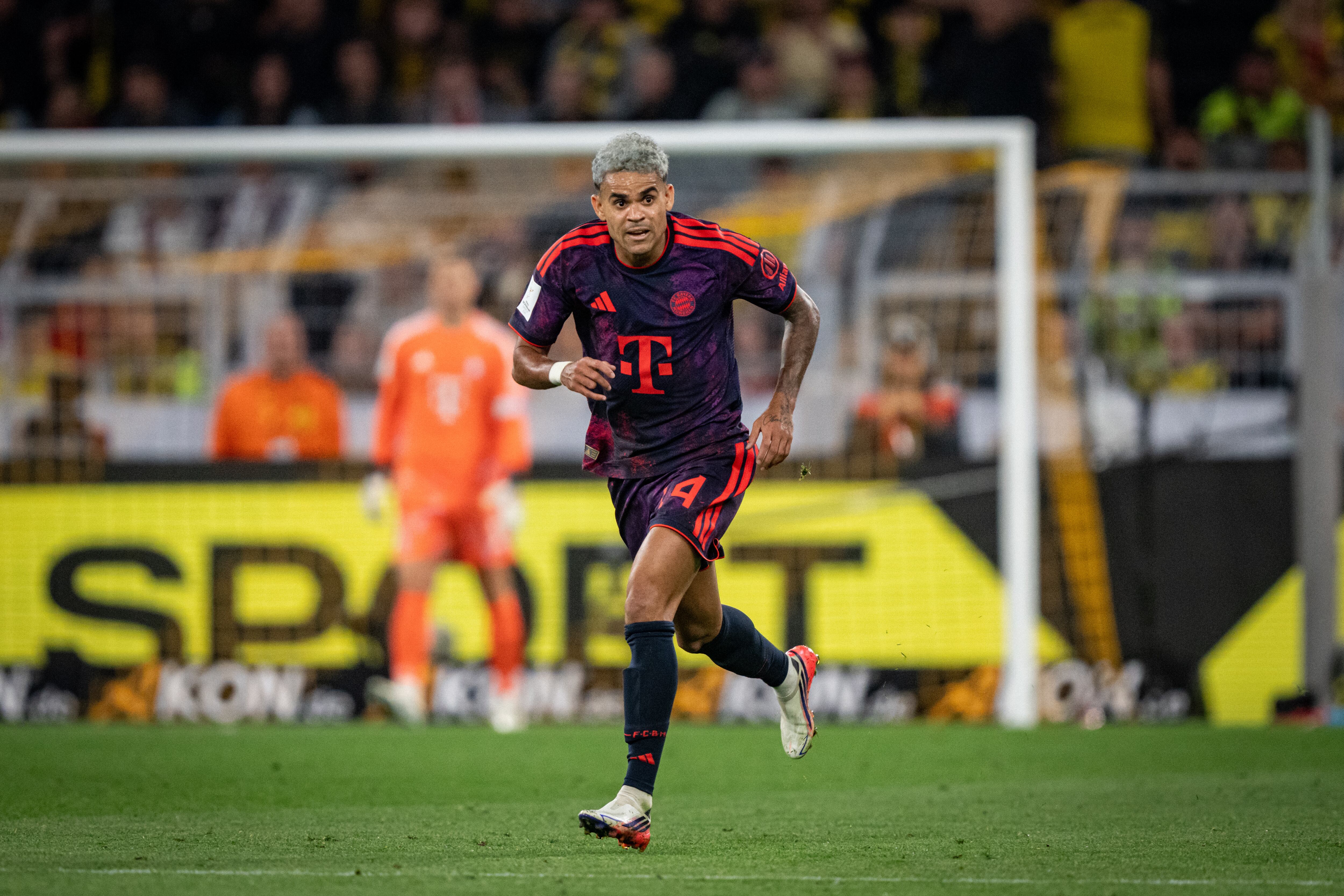 Luis Díaz gana la Supercopa de Alemania