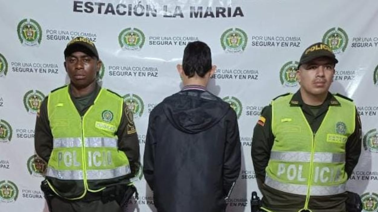 El sujeto capturado en Cali quedó a disposición de la autoridad competente.