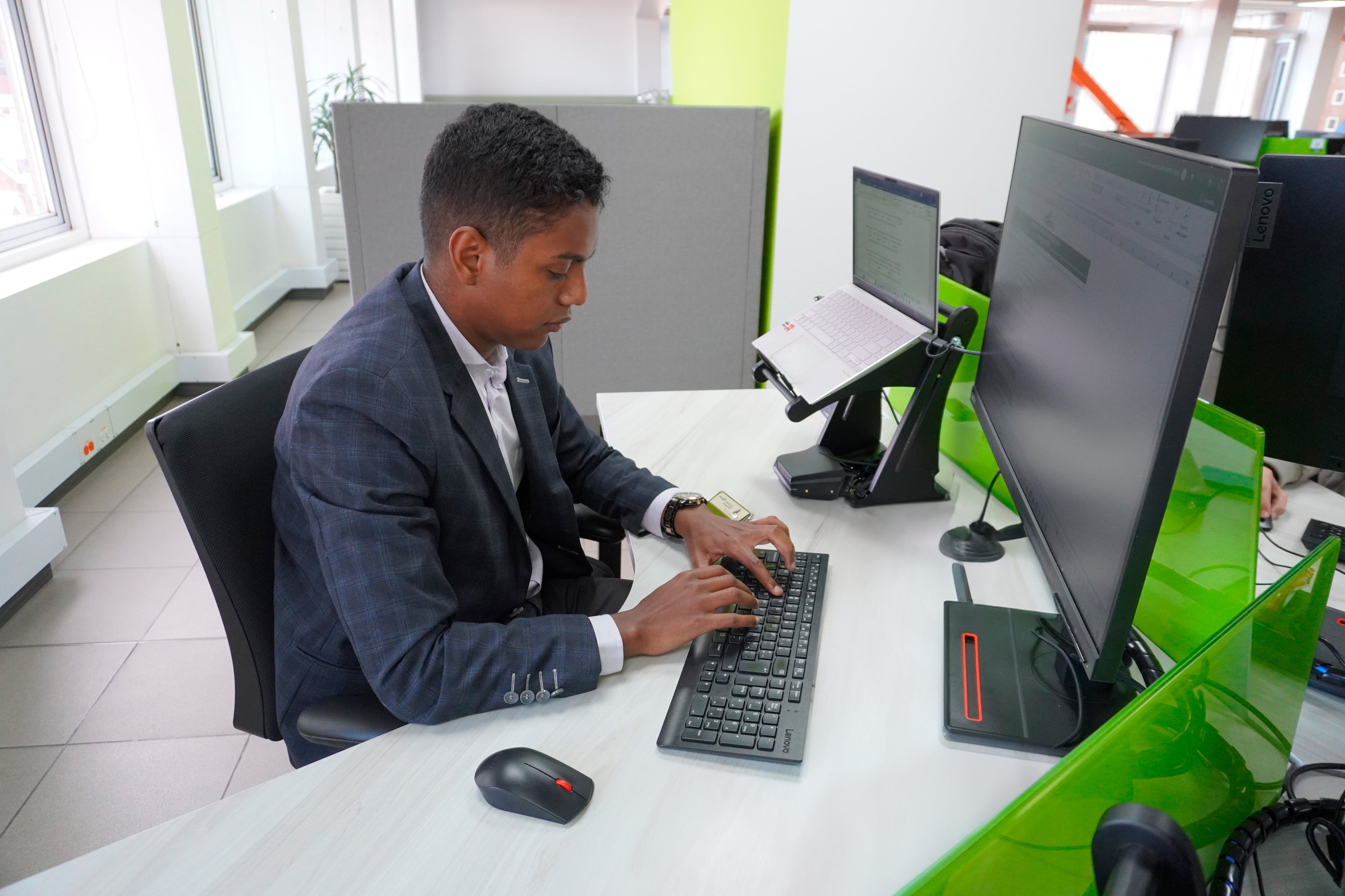 Mediante este proceso, la compañía busca incorporar jóvenes con talento que quieran contribuir a los desafíos de la transición energética, la innovación, las energías renovables y la sostenibilidad.