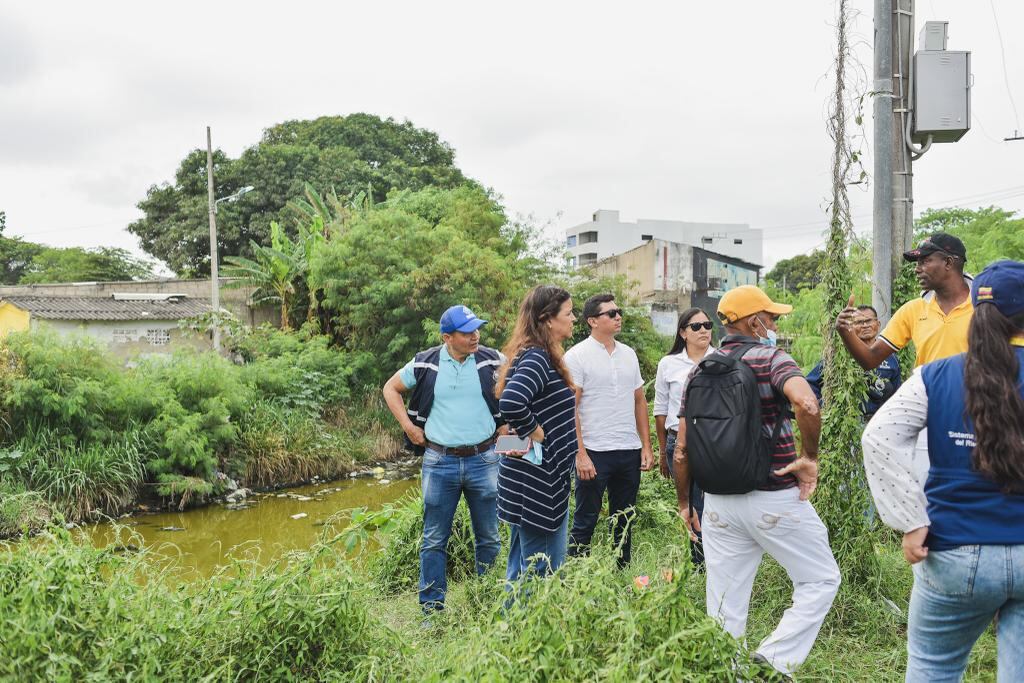 Canales en riesgo en Cartagena
