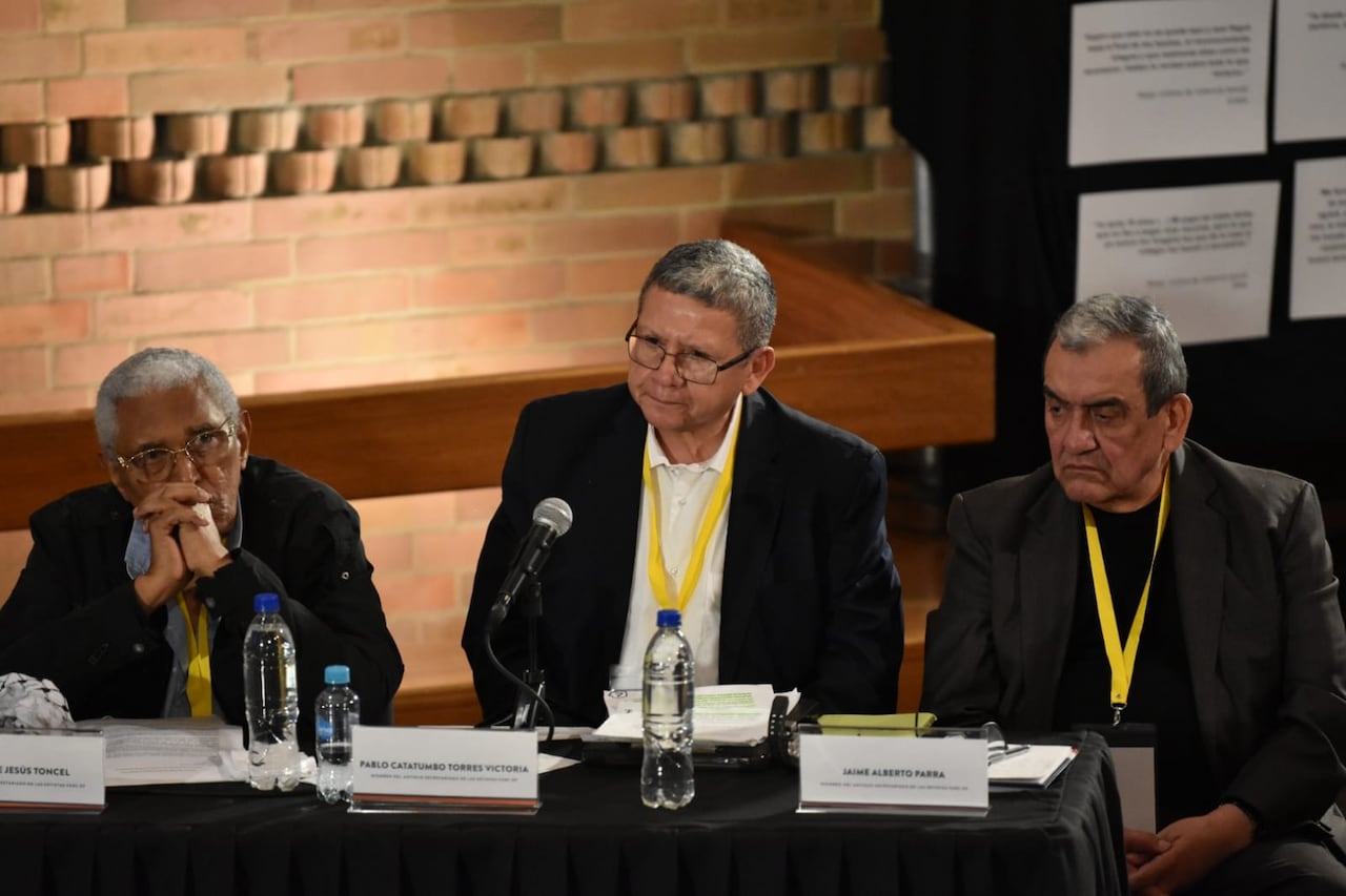 JEP Justicia especial Para la Paz, Reconocimiento del Exsecretariado de las FARC EP caso 01 Pablo Catatumbo, Rodrigo Londoño, Pastor Alape, Jaime Alberto Parra y Rodrigo Granda