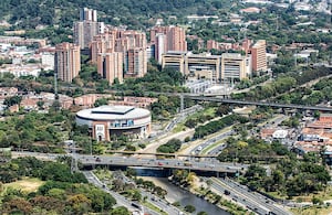 El turismo de la salud se tomó Medellín y los delincuentes sacan provecho con clínicas clandestinas. Cientos de personas están cayendo en la trampa.