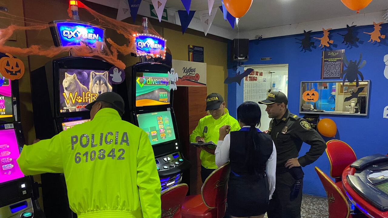 Las acciones incluyen visitas a casinos para verificar que las máquinas no estén alteradas