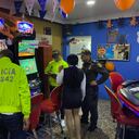 Las autoridades hacen un llamado a la comunidad para que entienda el perjuicio que se les causa a la salud y a la educación