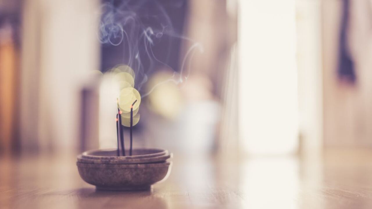 El feng shui ofrece una manera práctica y efectiva de crear armonía y prosperidad en el hogar.